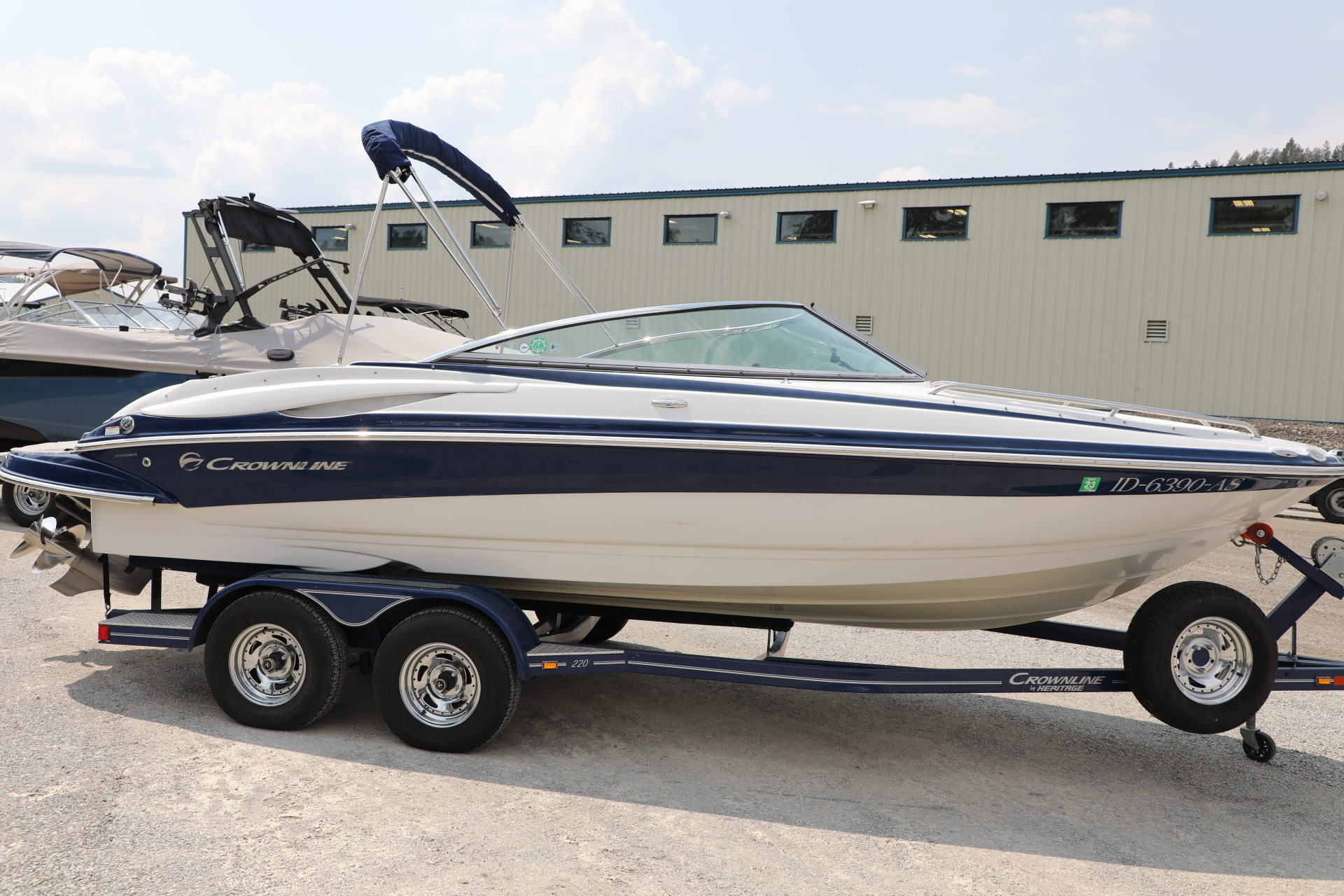 2010 Crownline 21 SS $41,873 2010 Crownline 21 SS $41,873 KIS76158K910 HAGADONEMARINE.COM 208-664-8274