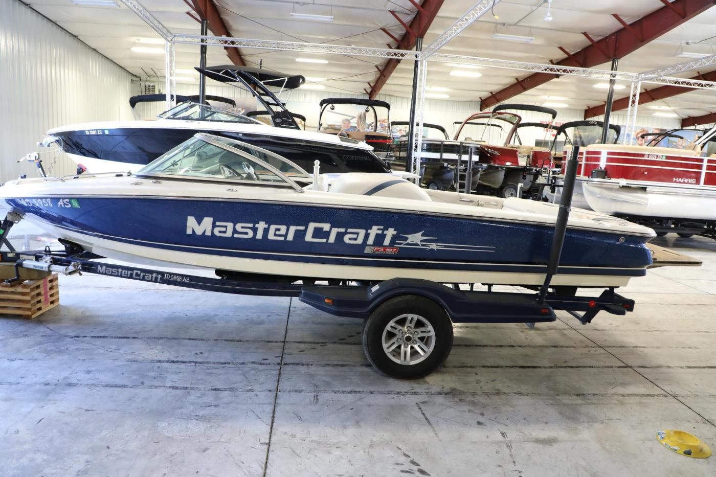 2010 MasterCraft Pro Star 197  2010 MasterCraft Pro Star 197 $50,000 HAGADONEMARINE.COM 208-664-8274